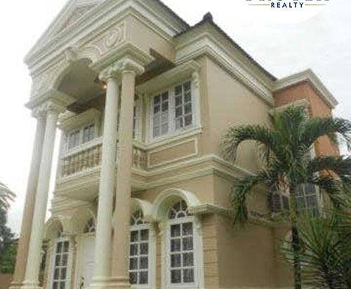 Disewakan rumah 2 lantai, Lokasi Taman Giriloka Fully furnished