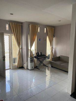 RUMAH NYAMAN DI KRUKUT, LIMO