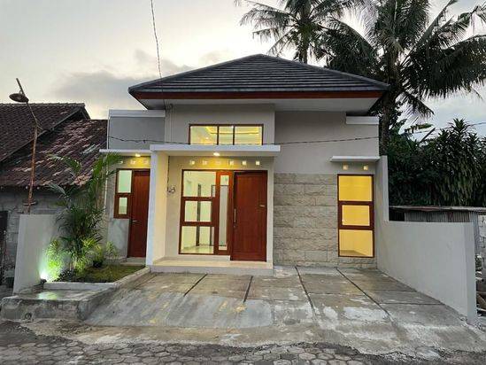 RUMAH READY LEGAL READY SIAP AJB DEKAT SCH MALL