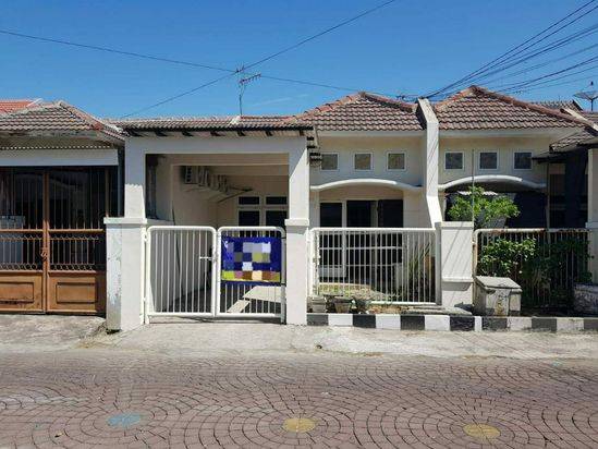 Rumah Nirwana Eksekutif Row 3 Mobil