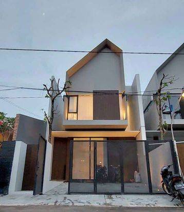 Mulyosari Utara, Rumah Siap Huni, Siap Pakai