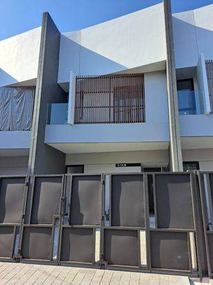 Mulyosari BPD, Rumah Baru Gress, Design Ciamik (Tinggal 1 Unit)