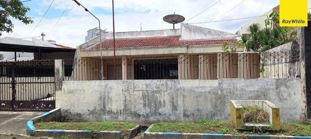 Dijual Ruko 3 Lantai di Jl. Kedungdoro, Surabaya