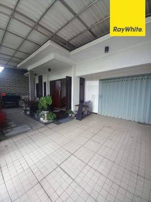 Dijual Rumah SHM di Jalan Kutisari Indah Utara Surabaya