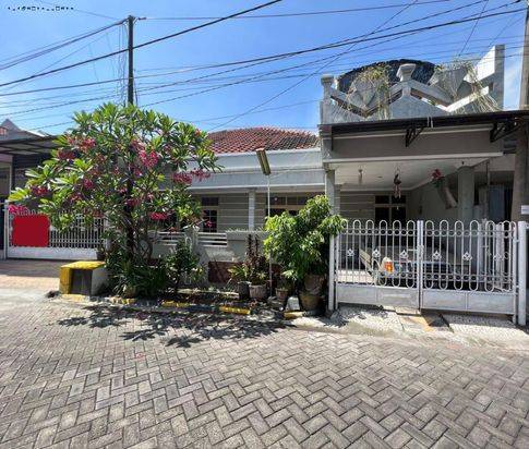 Rumah Rungkut Mapan Surabaya, Hadap Utara 