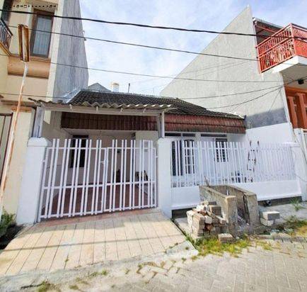 Rumah Sutorejo Tengah baru renovasi HARUS SEGERA LAKU