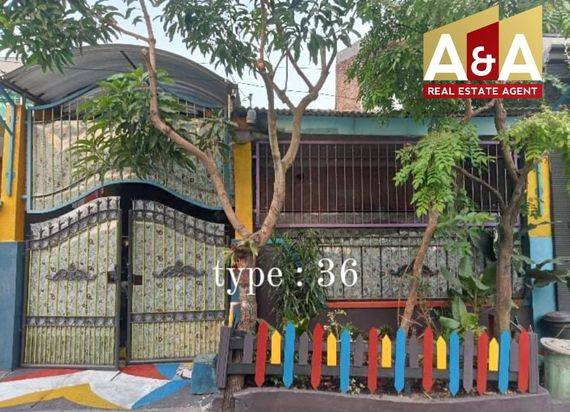 Dijual Rumah Daerah Surabaya Barat
