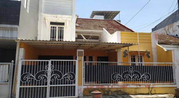 Rumah 2 Lantai Di Nginden Intan Timur Surabaya Timur