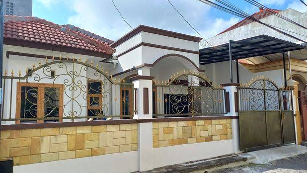 Dijual Rumah Lebak Indah Jaya 