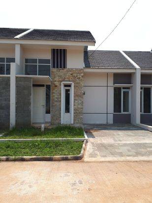 Rumah minimalis 2 km dari pintu tol Grand Wisata