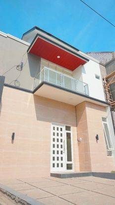 RUMAH MODERN GRAND ROYAL RESIDENCE 