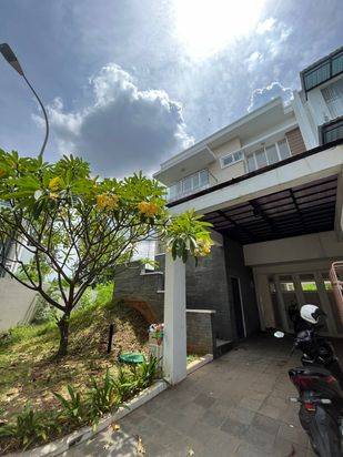 Dijual Rumah Golf Residence Kemayoran