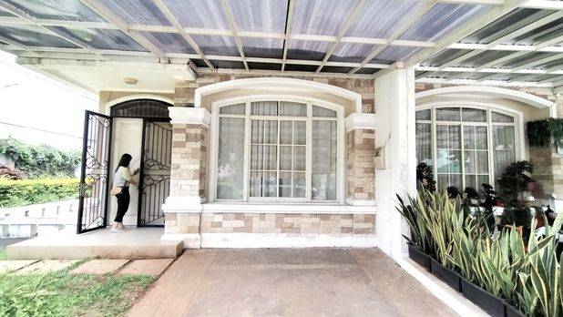Rumah Bagus Hoki Siap Huni Harga Murah di Eropa, Green Lake City, Tangerang