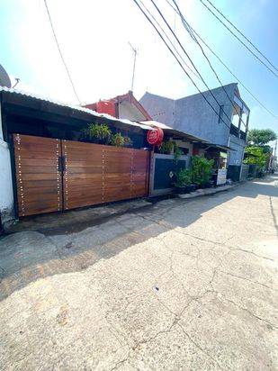 Rumah Strategis Bekasi Dekat Stasiun Cakung