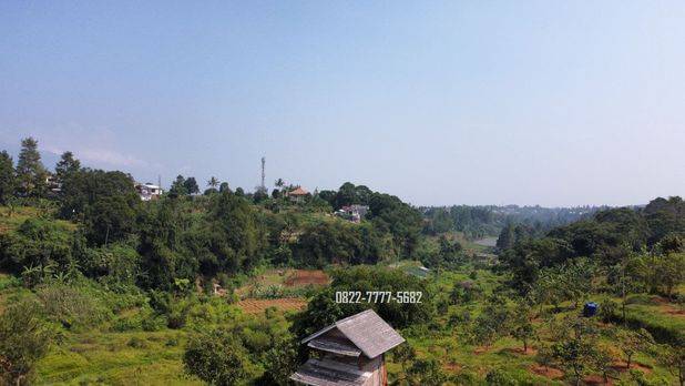 TANAH DENGAN VIEW BAGUS DAN ALIRAN MATA AIR