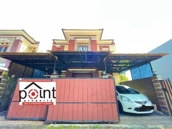 Rumah cluster 2 lantai dekat Solo baru di Kadilangu baki 