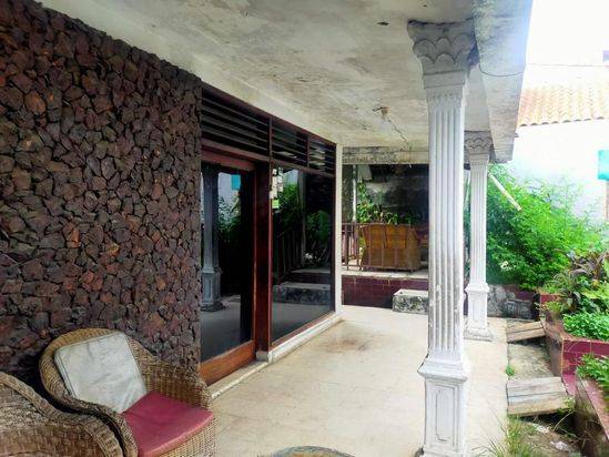 Rumah Tua / Tanah ( Hitung Harga Tanah ) di Jl. Cempaka Putih Jakpus