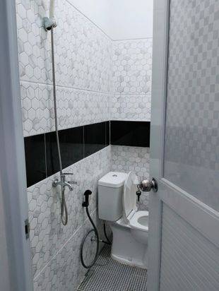 RUMAH KONSEP MODERN DEKAT TEMPAT IBADAH
