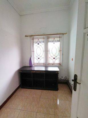 Dijual!! Rumah Lokasi Mainroad Cocok untuk Usaha di Sarijadi