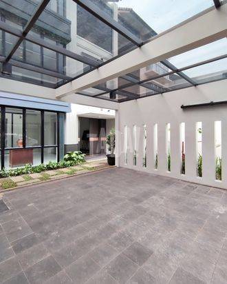 Rumah Eksklusif, Sudah Renovasi di Cilandak, Jakarta Selatan