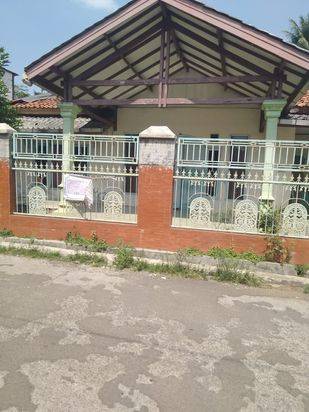 Dijual Rumah Induk + Kost Lokasi Strategis di Jatibaru Village Tambun Selatan Kabupaten Bekasi