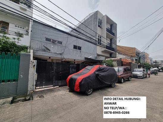 RUMAH KOST DI MANGGA BESAR III  