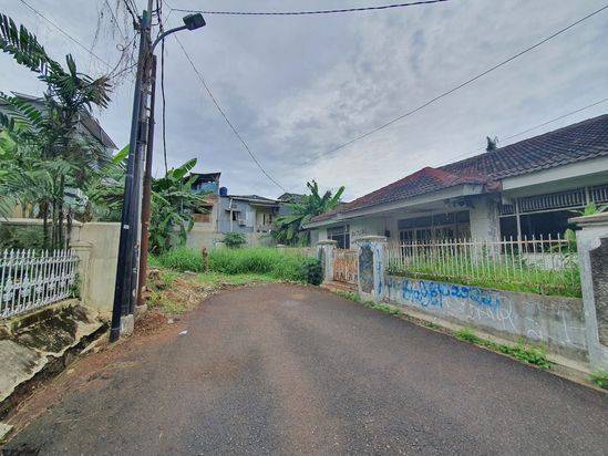 Rumah Tua dalam Komplek Radio Dalam Hitung Harga Tanah Saja 