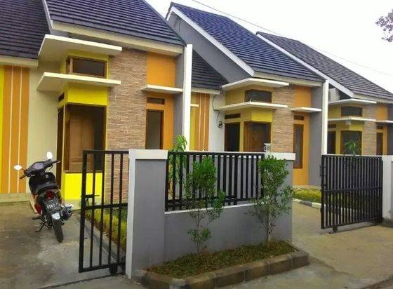 Rumah murah 3 menit ke stasiun Depok