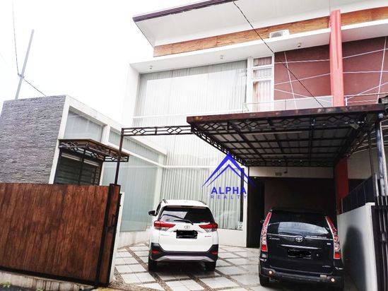 Dijual Rumah 2 Lantai Bagus Di Pasteur Bandung