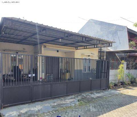Rumah Di Pondok Candra Jl Jambu, Row: 2 Mobil