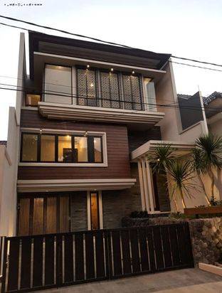 Rumah Baru Araya Tahap 2, Gress Modern Style 