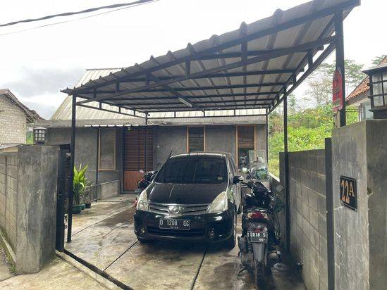 Rumah type downslope di area ciumbuleuit 2 lantai 1,35 M