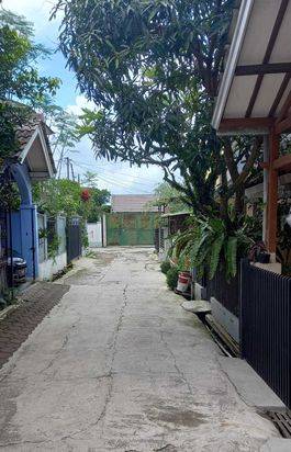 Rumah dekat akses tol