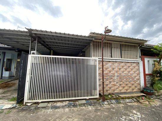 DIJUAL RUMAH SIAP HUNI DI PAKIS MALANG