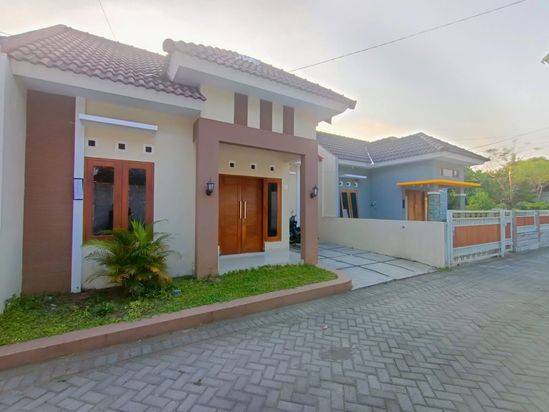 Rumah Minimalis Cluster Siap Huni dekat Pasar Sleman