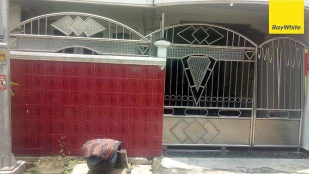 Dijual Rumah SHM di Darmo Indah Sari Surabaya