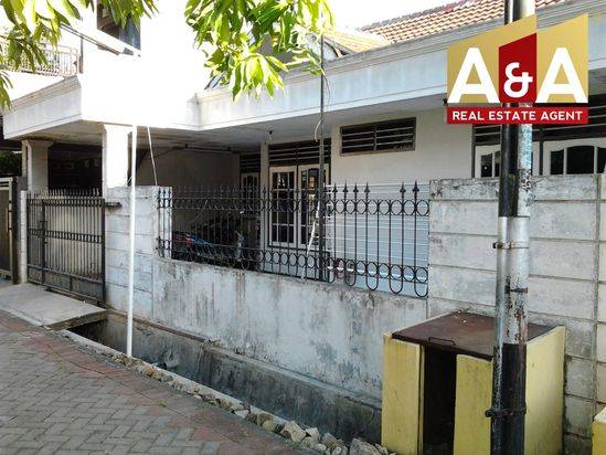 DIJUAL RUMAH TAMAN PONDOK INDAH WIYUNG