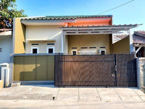 Rumah Gempar di kota harapan indah (K0873)