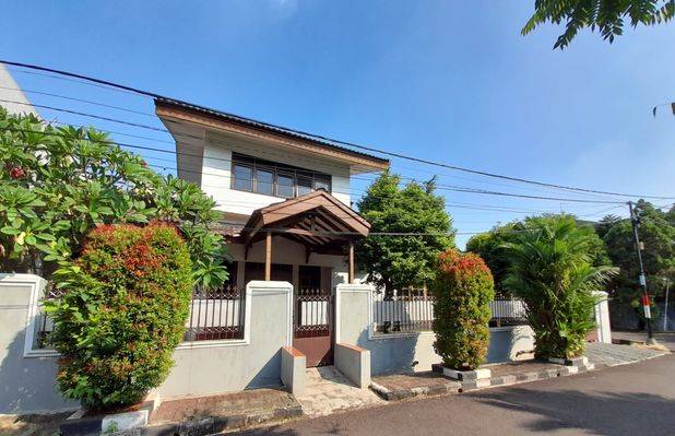 Dijual Rumah Huk di Pondok Kelapa Jakarta Timur