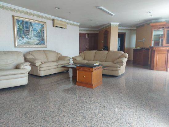 Condominium Graha Family Regency A Fully Furnished and Full Golf View