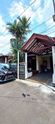 Dijual murah rumah dalam komplek jakapermai bekasi barat