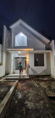 RUMAH CANTIK DAERAH PALAGAN DEKAT KOTA YOGYAKARTA