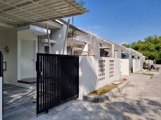 RUMAH MINIMALIS SIAP HUNI DI PRAMBANAN
