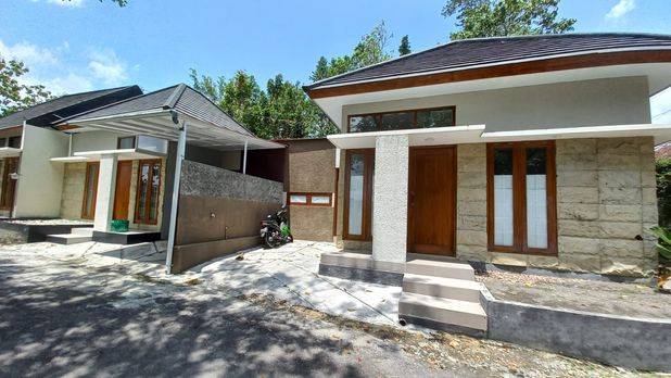 RUMAH CANTIK HARGA MENARIK DI SELATAN KASONGAN 