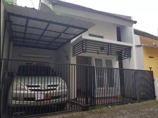 rumah dewandaru luas tanah 70 M2 luas bangunan 60 M2