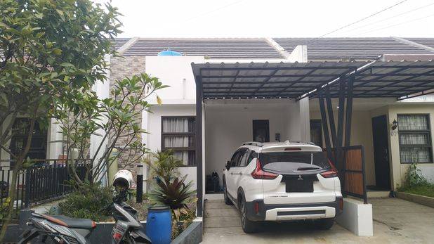 Jarang ada rumah siap huni terawat harga murah 700an di Grand Sharon
