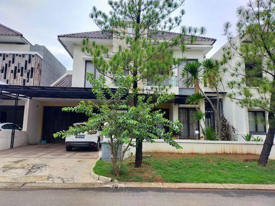 Rumah 2 Lantai SHM di Cls Harapan Indah, Bekasi a2742 