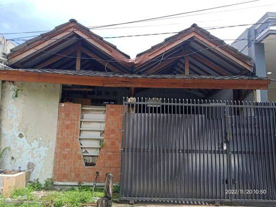 Rumah Bagus SHM di Bulevar Hijau, Bekasi h1093 