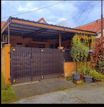JUAL HUNIAN LENTIK DI MUTIARA GADING CITY BEKASI (k0109)