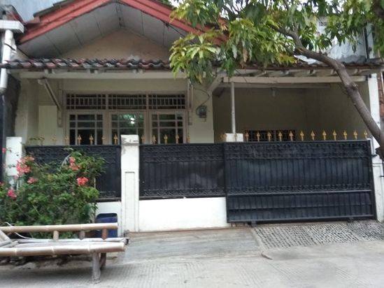 Miliki hunian jernih pondok ungu permai (H0416)